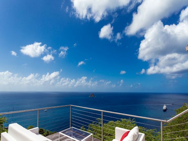 St. Barts Home 985776