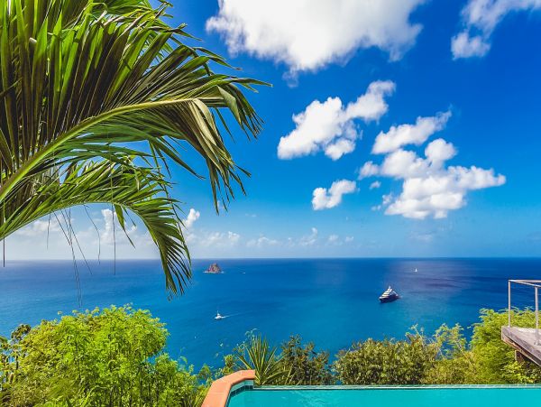 St. Barts Home 985776
