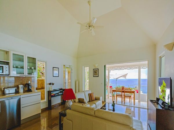 St. Barts Home 985776