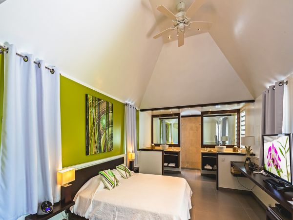 St. Barts Home 985776