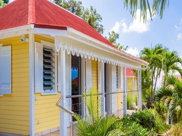 St. Barts Home 985776