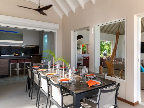 St. Barts Home 985777