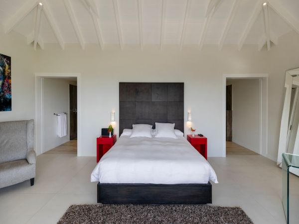 St. Barts Home 985777