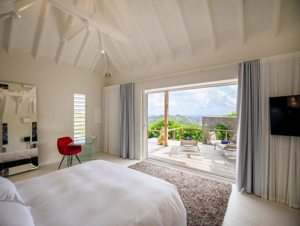 St. Barts Home 985777