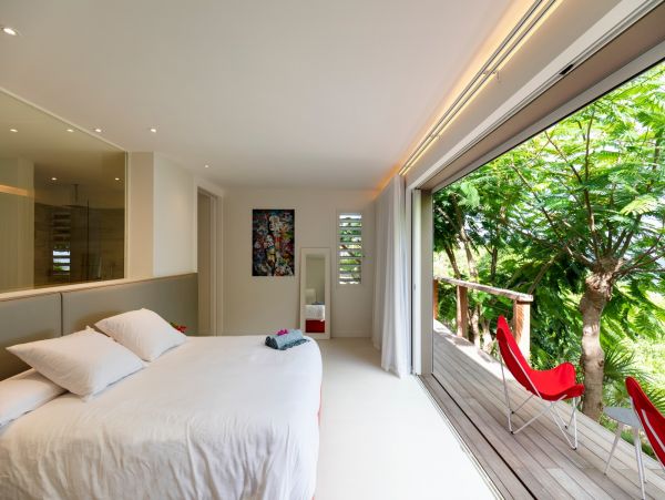 St. Barts Home 985777