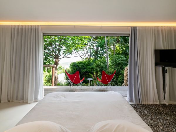 St. Barts Home 985777