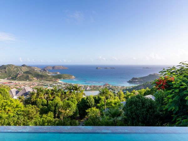 St. Barts Home 985777