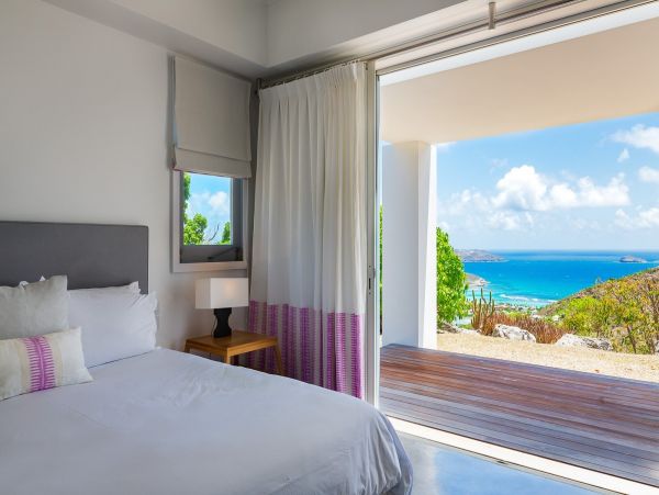 St. Barts Home 985779