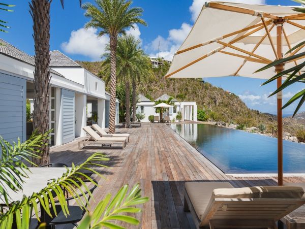St. Barts Home 985779