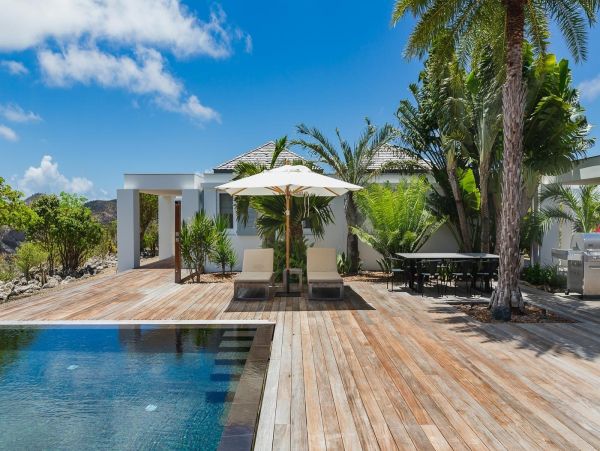 St. Barts Home 985779