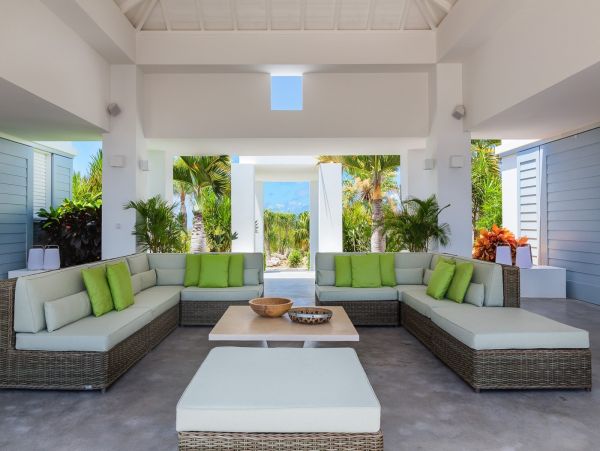 St. Barts Home 985779