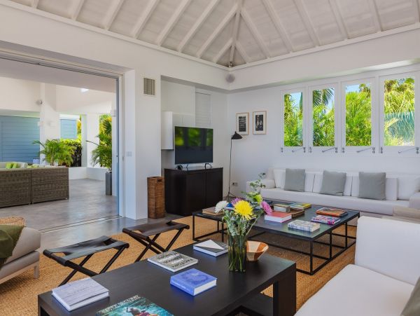 St. Barts Home 985779