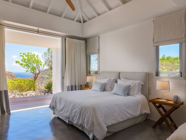 St. Barts Home 985779