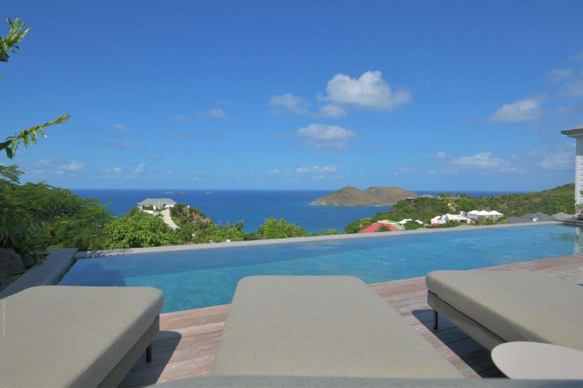 St. Barts Home 985780