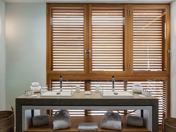 St. Barts Home 985781