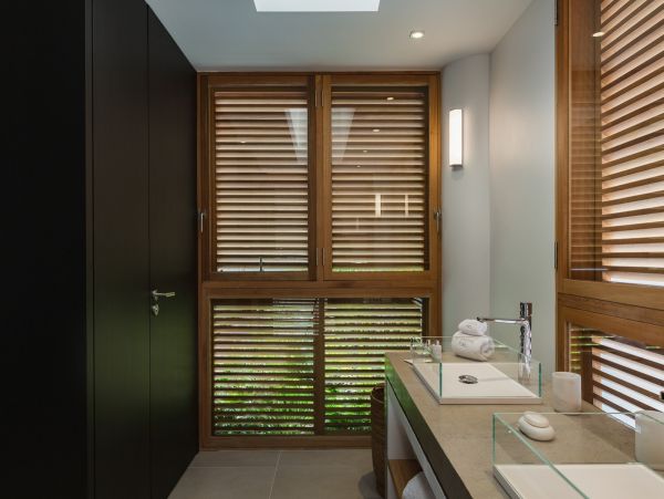 St. Barts Home 985781