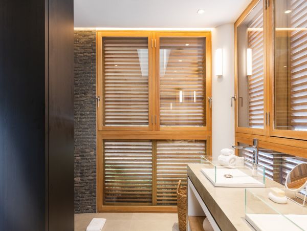 St. Barts Home 985781