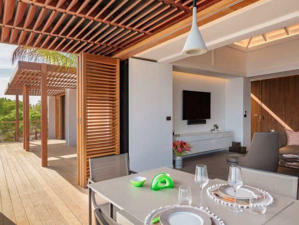St. Barts Home 985781