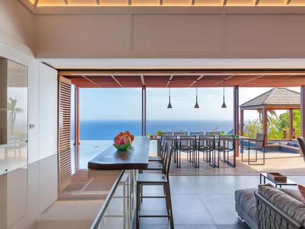 St. Barts Home 985781