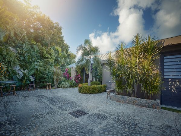St. Barts Home 985783