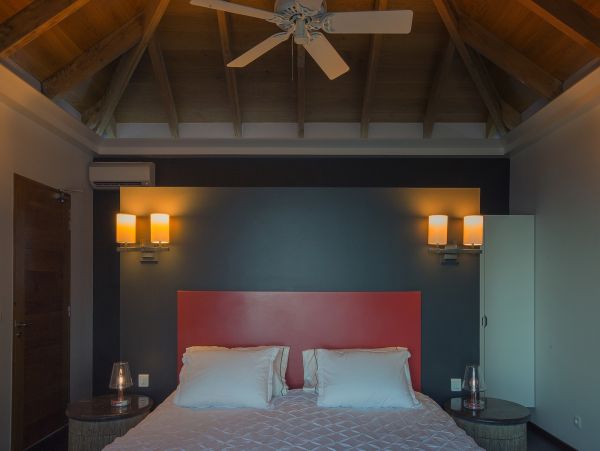 St. Barts Home 985783