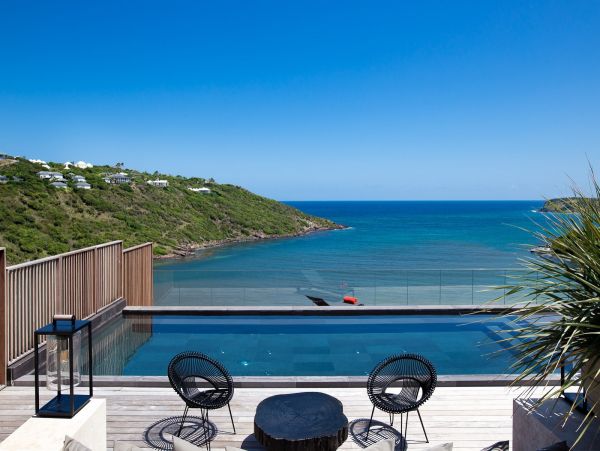St. Barts Home 985784