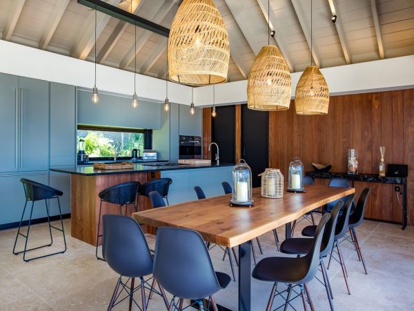 St. Barts Home 985784