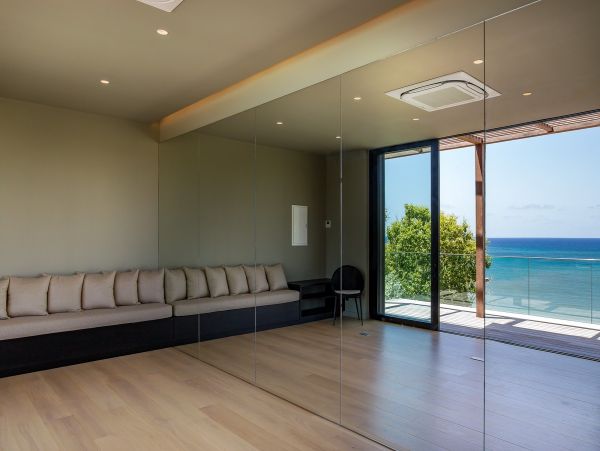 St. Barts Home 985784