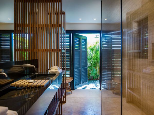 St. Barts Home 985784