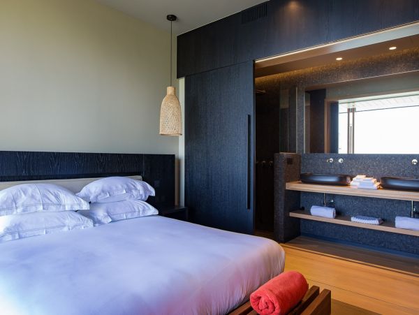 St. Barts Home 985784