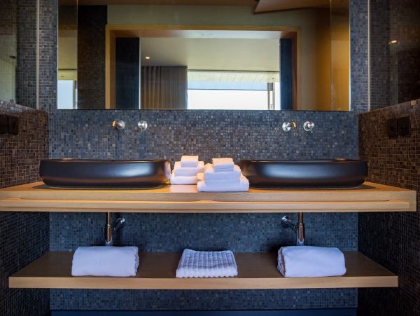 St. Barts Home 985784