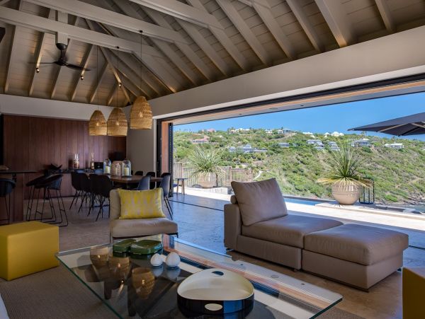 St. Barts Home 985784
