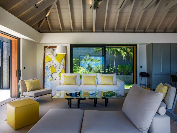 St. Barts Home 985784