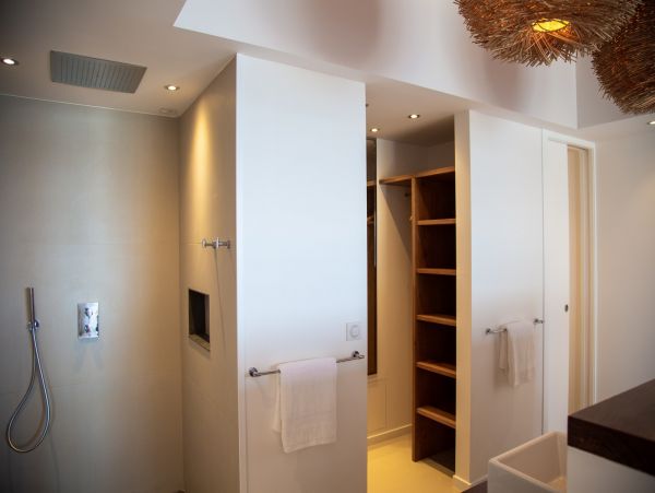 St. Barts Home 985785