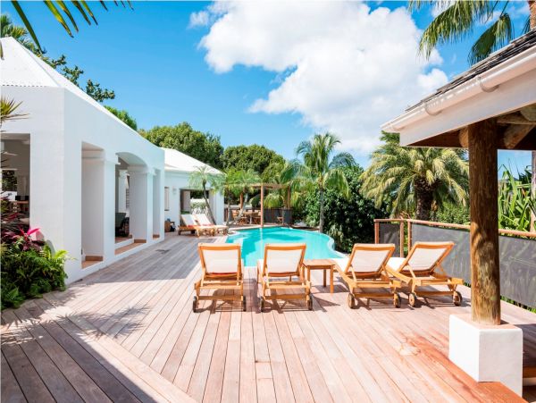 St. Barts Home 985786