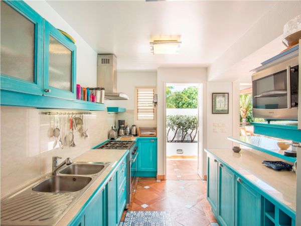 St. Barts Home 985786