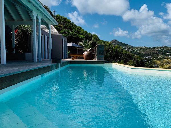 St. Barts Home 985787