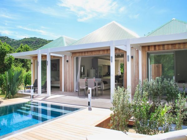 St. Barts Home 985788