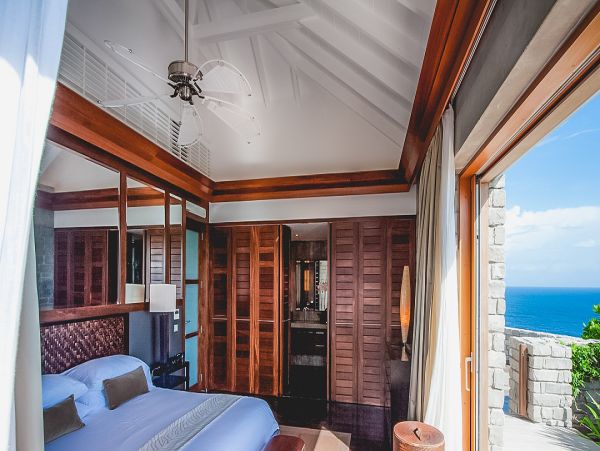 St. Barts Home 985789