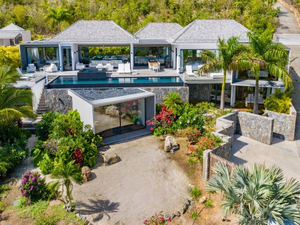 St. Barts Home 985790