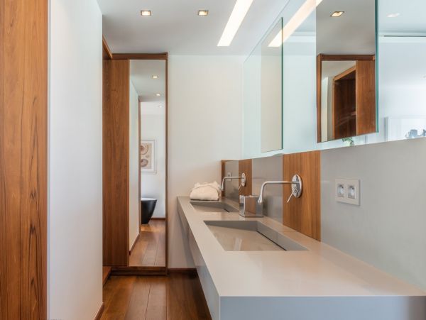 St. Barts Home 985790