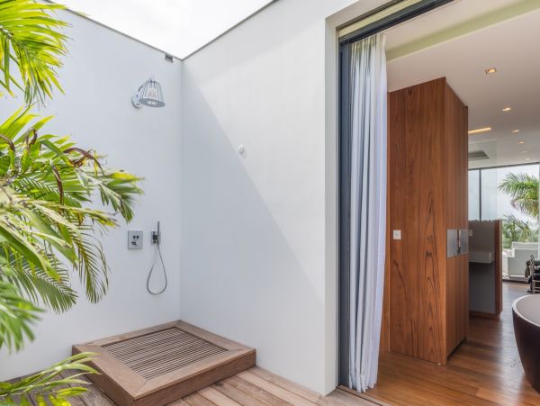 St. Barts Home 985790