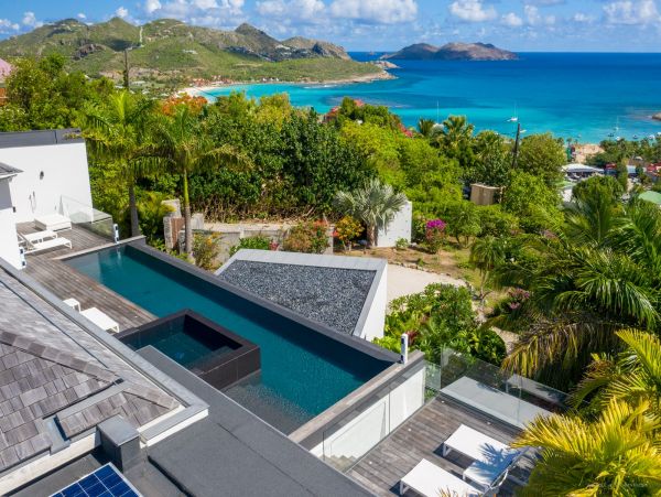 St. Barts Home 985790
