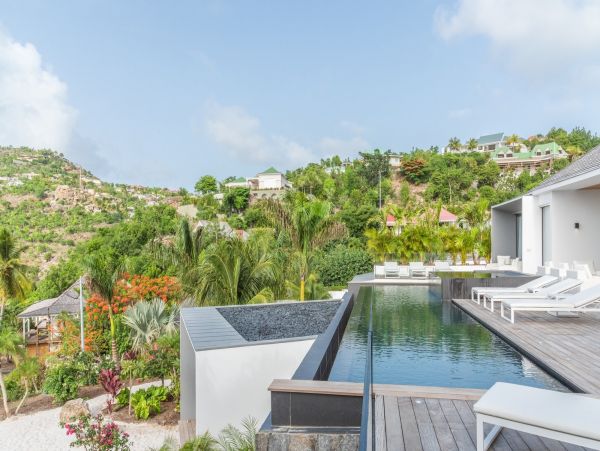 St. Barts Home 985790
