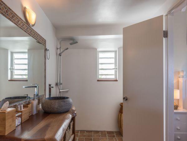 St. Barts Home 985791