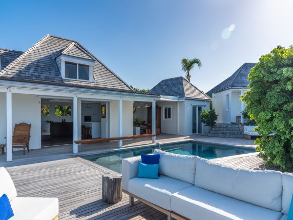 St. Barts Home 985791