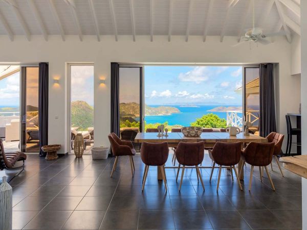 St. Barts Home 985792