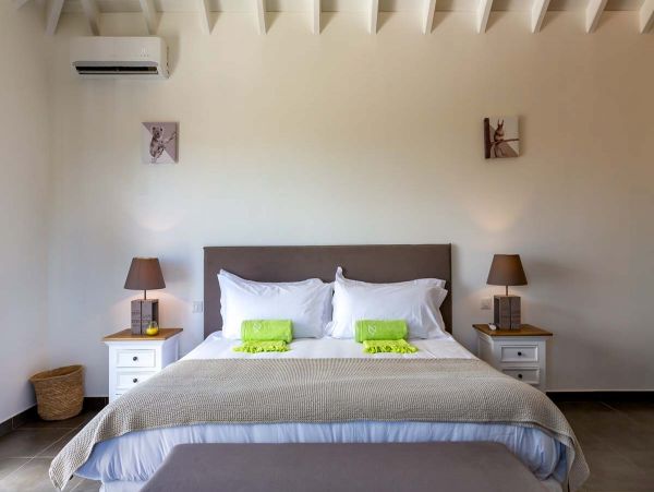 St. Barts Home 985792