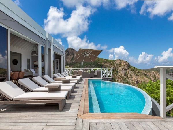 St. Barts Home 985792