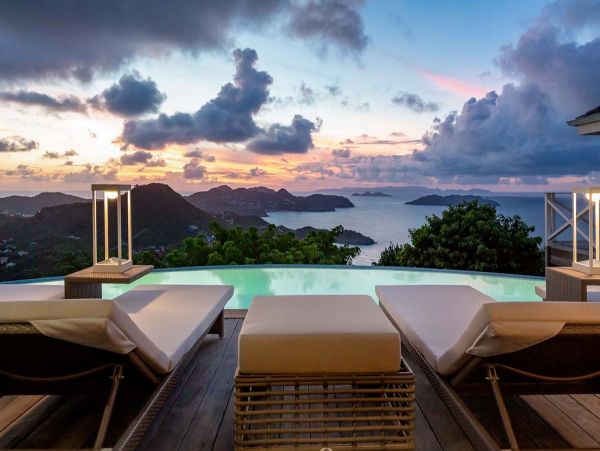 St. Barts Home 985792